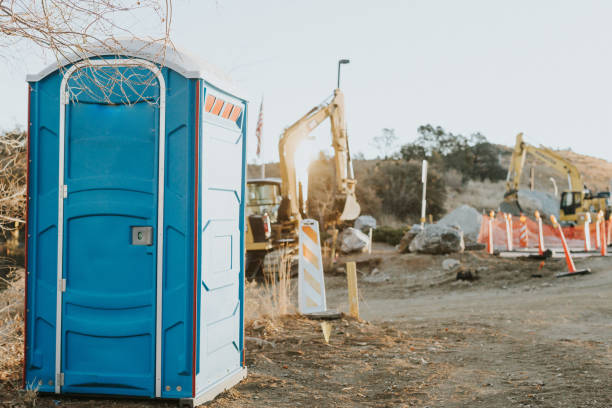Porta potty delivery and setup in Hillview, KY