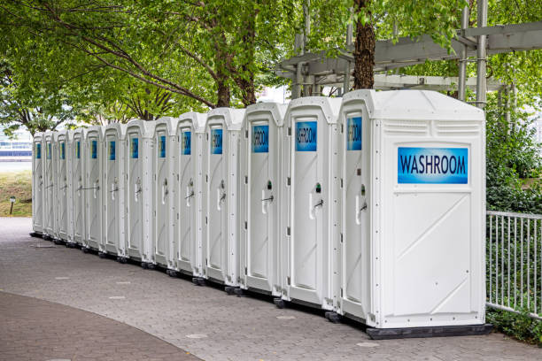 Portable Toilet Options We Offer in Hillview, KY