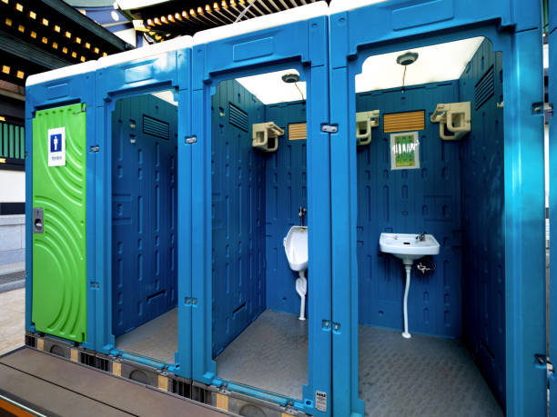 Best Porta potty rental near me  in Hillview, KY